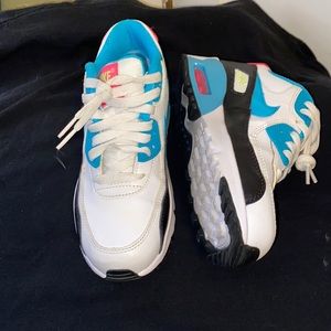 Nike AirMax Size 5Y